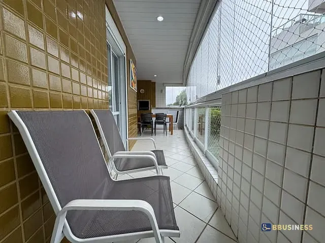 Apartamento com 110m² 3 quartos e 2 banheiros, à venda, no bairro Riviera em Bertioga
