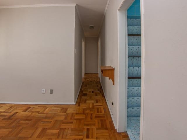 Apartamento 3 quartos e 1 banheiro, para alugar, no bairro Centro em Pelotas