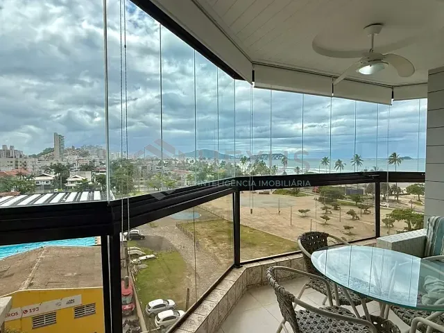 Apartamento 3 quartos e 3 banheiros, à venda, no bairro Enseada em Guarujá