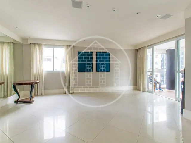 Apartamento com 124m² 3 quartos e 5 banheiros, à venda, no bairro Moema em São Paulo