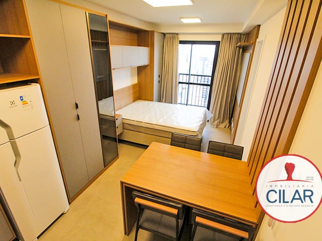 Apartamento para alugar, no bairro Centro em Curitiba