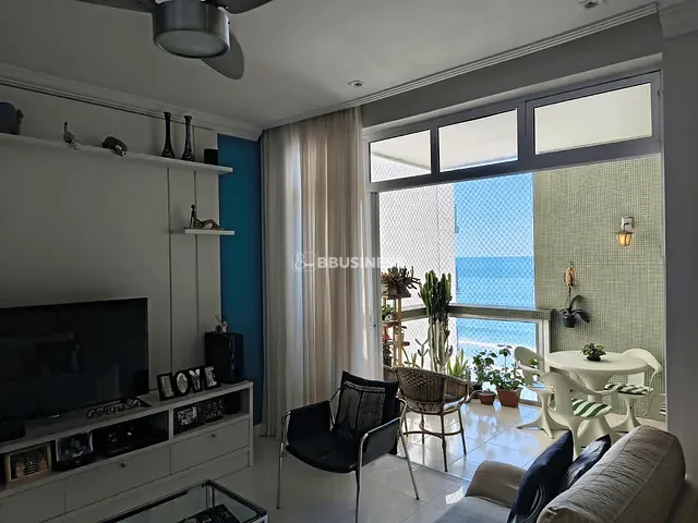 Apartamento 2 quartos e 3 banheiros, à venda, no bairro Pitangueiras em Guarujá