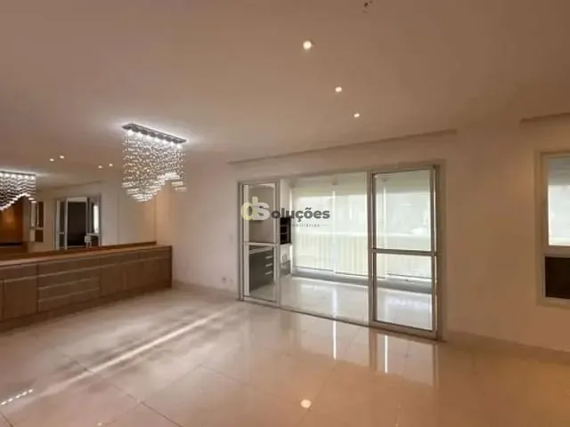 Apartamento 4 quartos e 3 banheiros, para alugar, no bairro Barra Funda em Rua Tagipuru