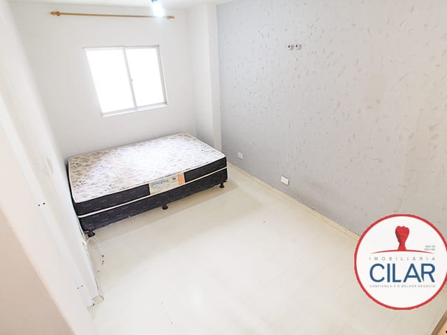 Apartamento 1 quarto e 1 banheiro, para alugar, no bairro Bigorrilho em Curitiba