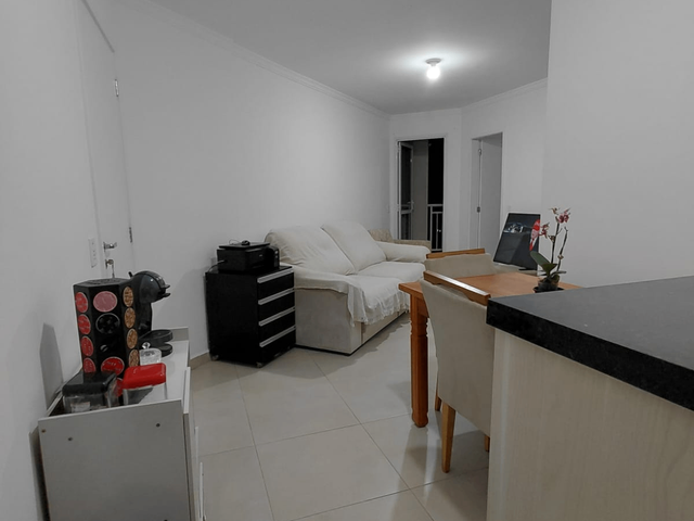 Apartamento 2 quartos e 1 banheiro, à venda, no bairro Jardim Monte Alegre em Taboão da Serra