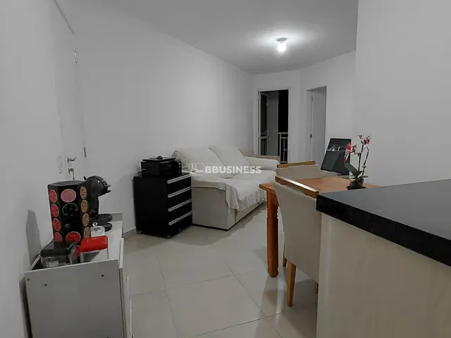 Apartamento 2 quartos e 1 banheiro, à venda, no bairro Jardim Monte Alegre em Taboão da Serra
