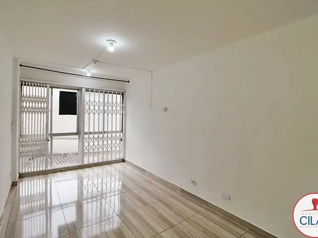 Apartamento 1 quarto e 1 banheiro, para alugar, no bairro CENTRO em Curitiba