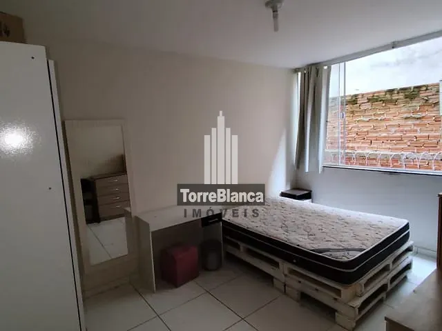 Apartamento com 75m² 2 quartos e 1 banheiro, à venda, no bairro Jardim Carvalho em Ponta Grossa