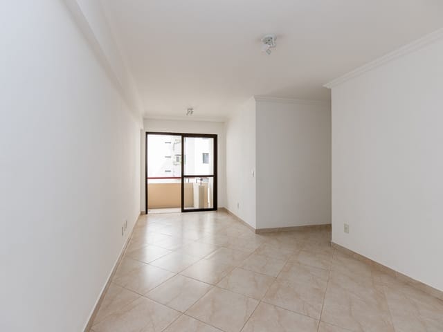 Foto do Apartamento - Apartamento tipo para venda em Moema com 2 quartos, sendo 1 suíte, 57m² | Lares e Andares Imóveis