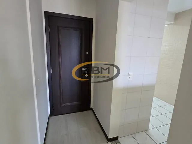 Apartamento com 139m² 3 quartos e 3 banheiros, para alugar, no bairro Gleba Fazenda Palhano em Londrina