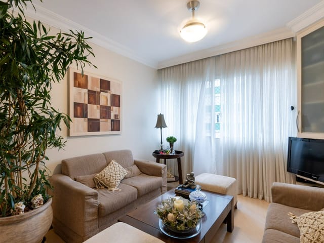 Foto do Apartamento - Apartamento para venda em Moema com 3 quartos , 91m² | Lares e Andares Imóveis