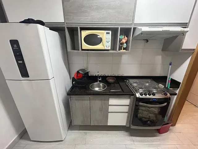 Apartamento 2 quartos e 1 banheiro, para alugar, no bairro Vila Sacadura Cabral em Santo André
