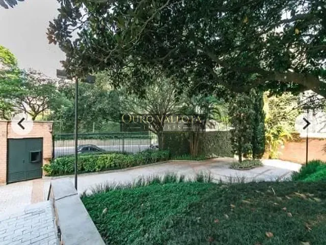 Apartamento 4 quartos e 2 banheiros, para alugar, no bairro Morumbi em São Paulo