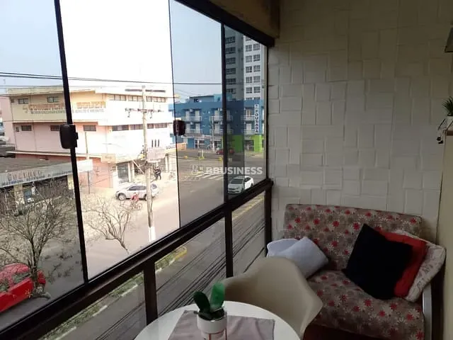 Apartamento 3 quartos e 2 banheiros, à venda, no bairro Centro em Torres