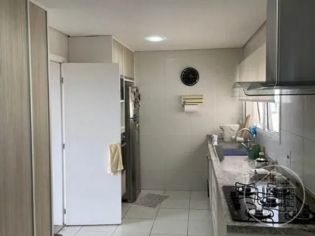 Apartamento com 160m² 4 quartos e 5 banheiros, à venda, no bairro Jardim Marajoara em São Paulo