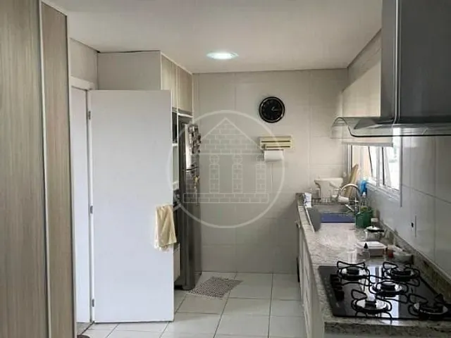Apartamento com 160m² 4 quartos e 5 banheiros, à venda, no bairro Jardim Marajoara em São Paulo