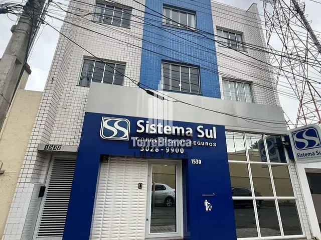 Apartamento com 50m² 1 quarto e 1 banheiro, para alugar, no bairro Centro em Ponta Grossa