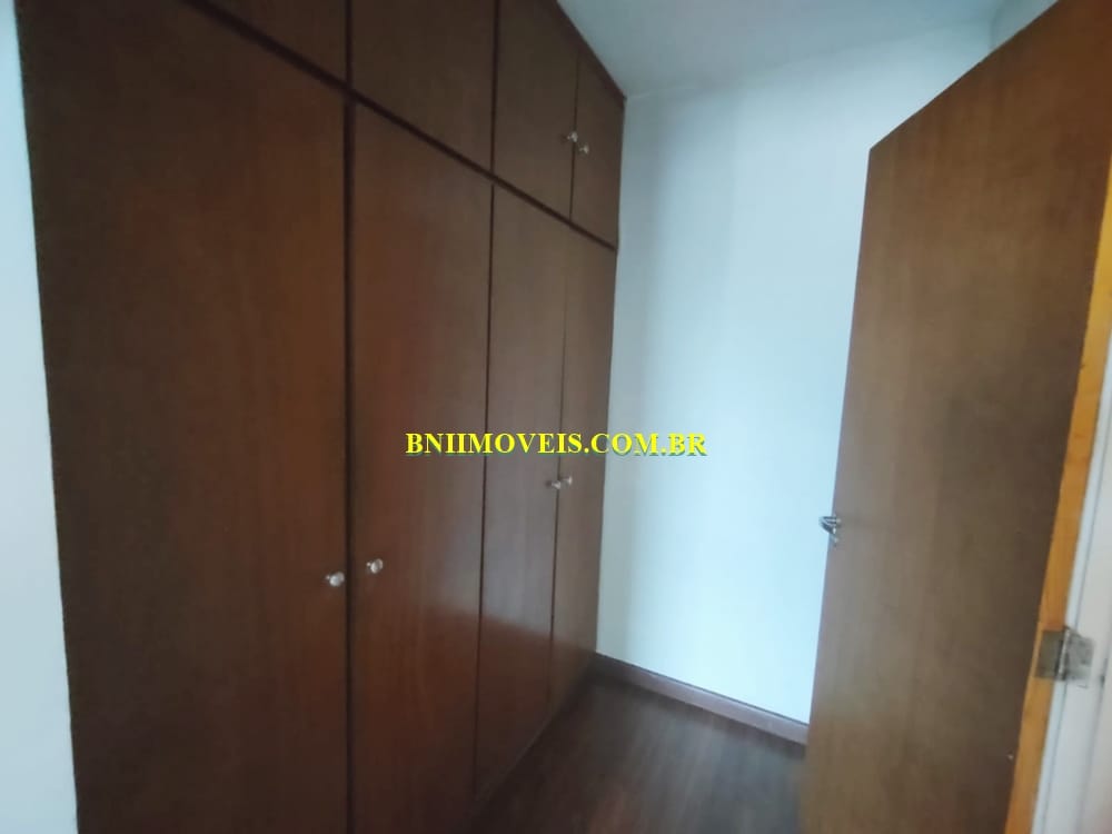 Apartamento para alugar com 4 quartos, 212m² - Foto 10
