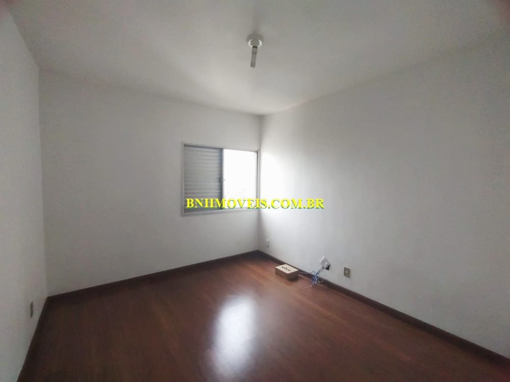 Apartamento para alugar com 4 quartos, 212m² - Foto 11