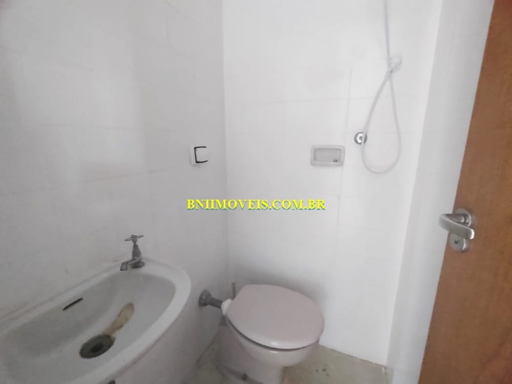 Apartamento para alugar com 4 quartos, 212m² - Foto 19