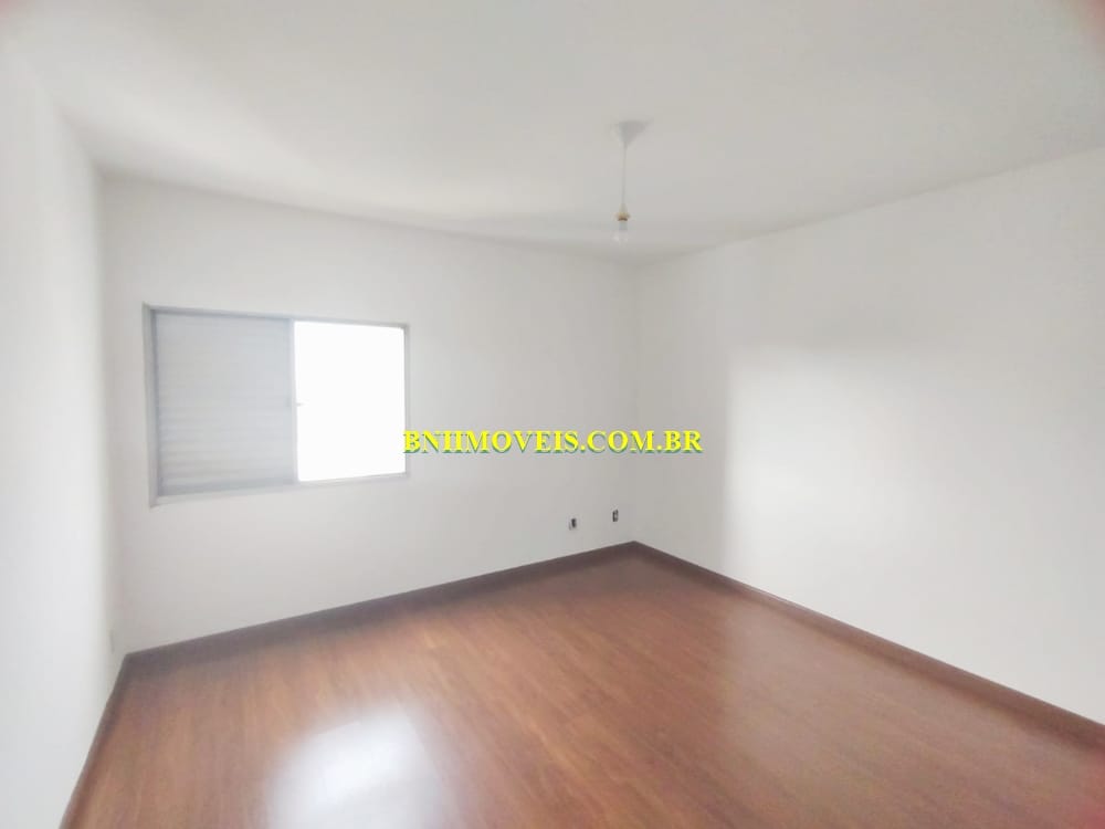 Apartamento para alugar com 4 quartos, 212m² - Foto 14