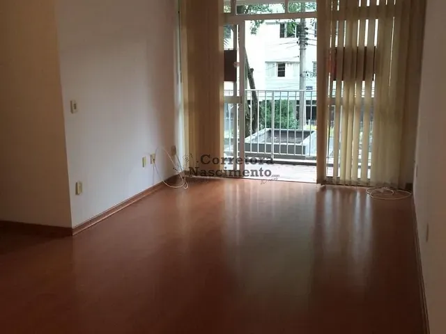 Apartamento 3 quartos e 1 banheiro, à venda ou para alugar, no bairro Centro em São José dos Campos
