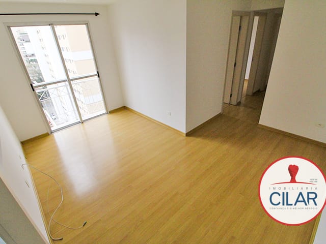 Apartamento 3 quartos e 2 banheiros, para alugar, no bairro Água Verde em Curitiba