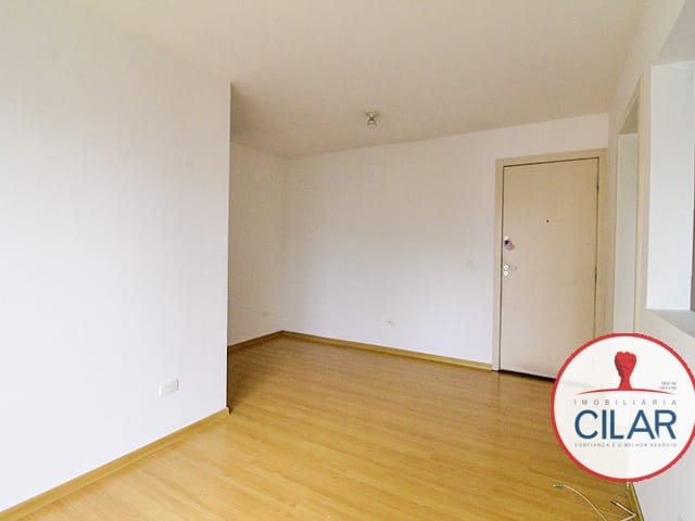 Apartamento 3 quartos e 2 banheiros, para alugar, no bairro Água Verde em Curitiba