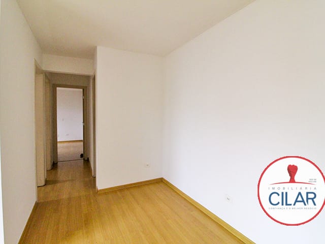 Apartamento 3 quartos e 2 banheiros, para alugar, no bairro Água Verde em Curitiba