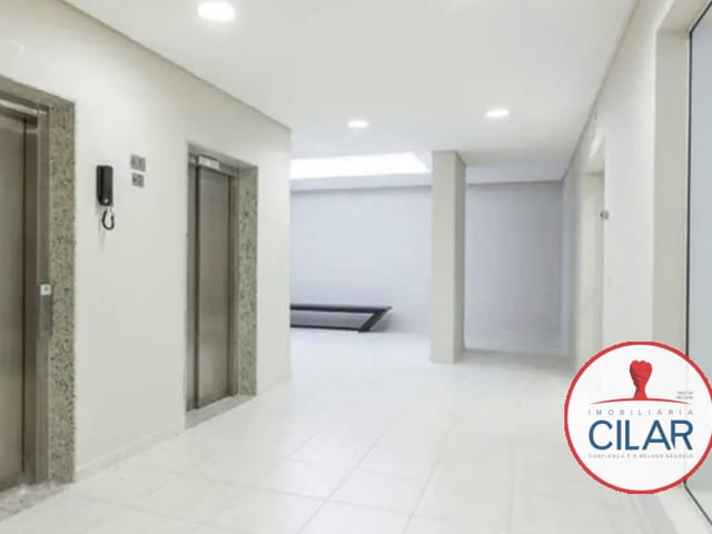 Apartamento 2 quartos e 2 banheiros, para alugar, no bairro Portão em Curitiba