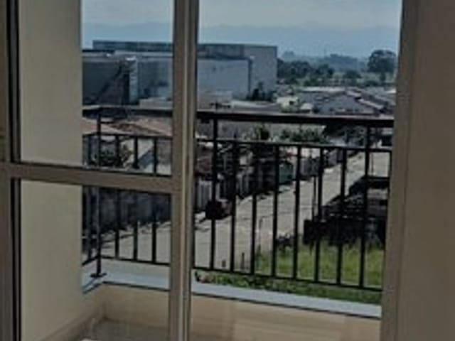 Apartamento 2 quartos e 1 banheiro, à venda, no bairro Residencial Estoril em Taubaté