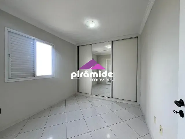 Apartamento com 105m² 3 quartos e 2 banheiros, para alugar, no bairro Floradas de São José em São José dos Campos