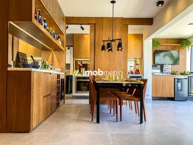 Apartamento 3 quartos e 4 banheiros, à venda, no bairro Taquaral em Campinas