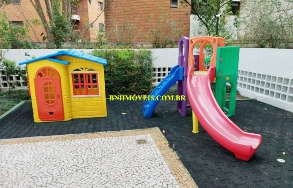 Apartamento à venda com 3 quartos, 240m² - Foto 12