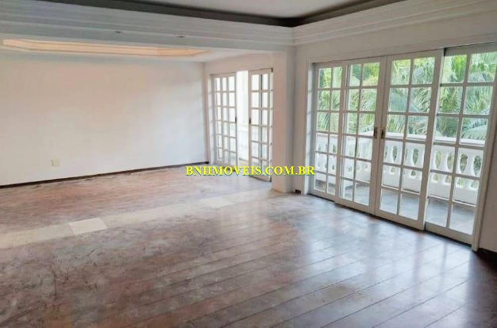 Apartamento à venda com 3 quartos, 240m² - Foto 5