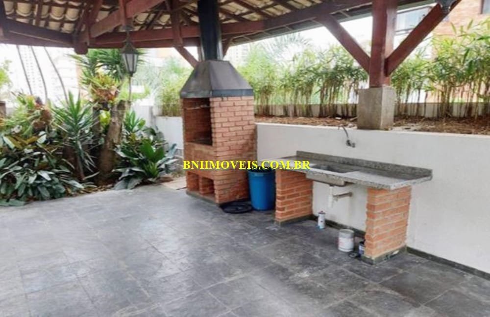 Apartamento à venda com 3 quartos, 240m² - Foto 11