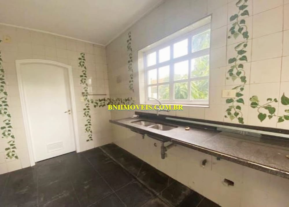Apartamento à venda com 3 quartos, 240m² - Foto 8