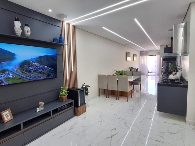 Apartamento com 200m² 3 quartos e 3 banheiros, à venda, no bairro Utinga em Santo André