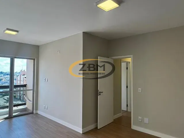 Apartamento com 123m² 3 quartos e 2 banheiros, à venda, no bairro Centro em Londrina