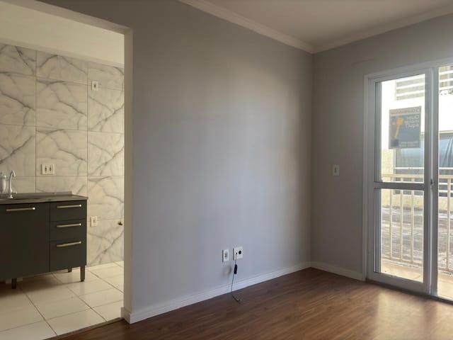 Apartamento 2 quartos e 1 banheiro, à venda, no bairro Parque Turiguara em Cotia