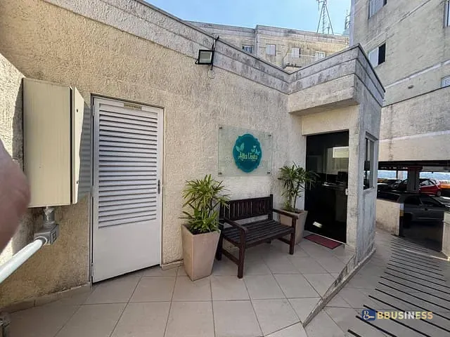 Apartamento 2 quartos e 1 banheiro, à venda, no bairro Parque Turiguara em Cotia