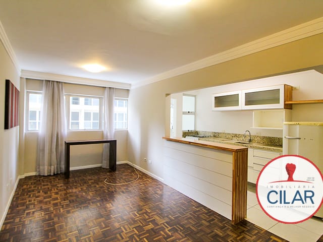 Apartamento 2 quartos e 2 banheiros, para alugar, no bairro Centro Cívico em Curitiba