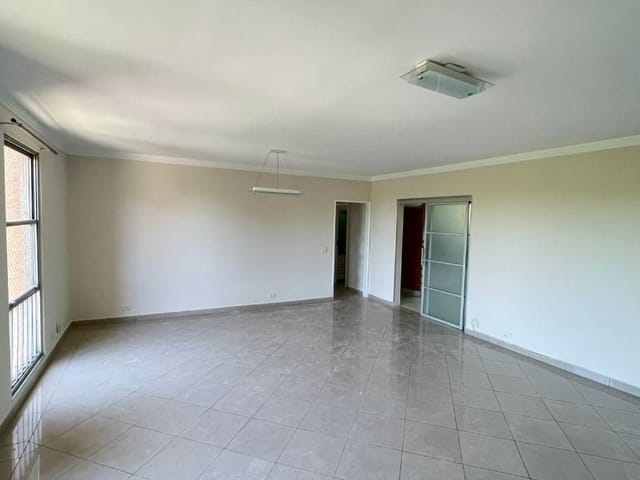Foto do Apartamento - Apartamento com 3 dormitórios, 118 m² - venda por R$ 450.000,00 ou aluguel por R$ 2.799,18/mês - Vila Adyana - São José dos Campos/SP | RUSSI IMÓVEIS