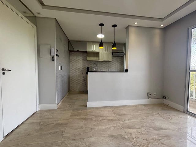 Apartamento 2 quartos e 1 banheiro, à venda, no bairro Jardim Ísis em Cotia