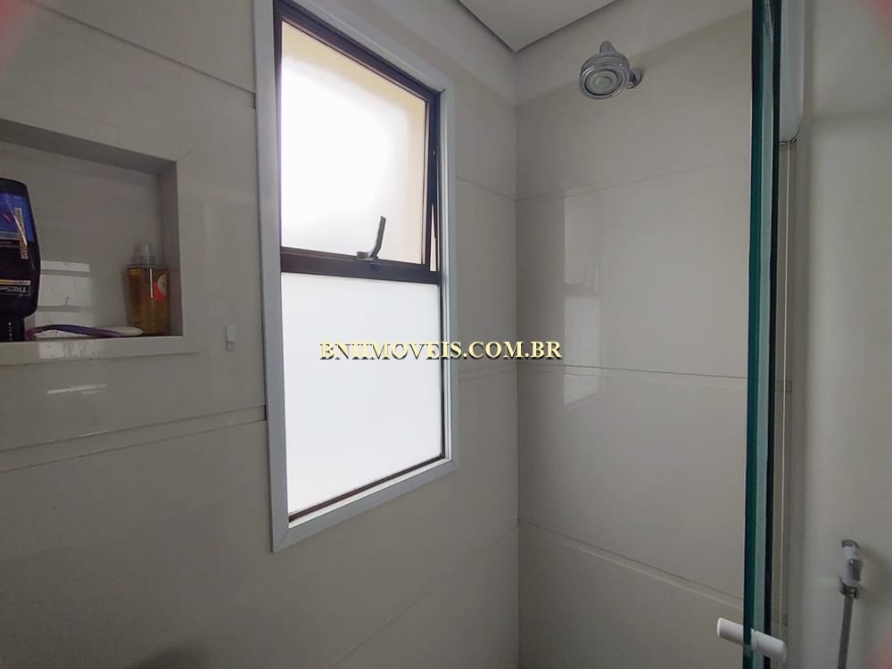 Apartamento para alugar com 4 quartos, 340m² - Foto 29