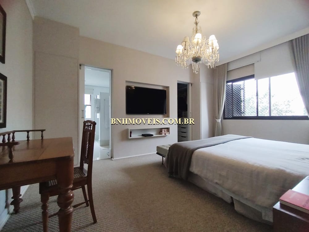 Apartamento para alugar com 4 quartos, 340m² - Foto 16