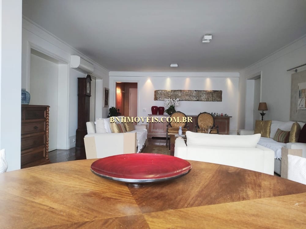Apartamento para alugar com 4 quartos, 340m² - Foto 6