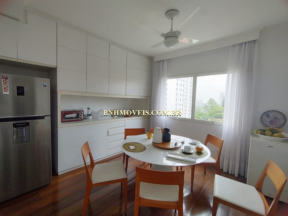 Apartamento para alugar com 4 quartos, 340m² - Foto 10