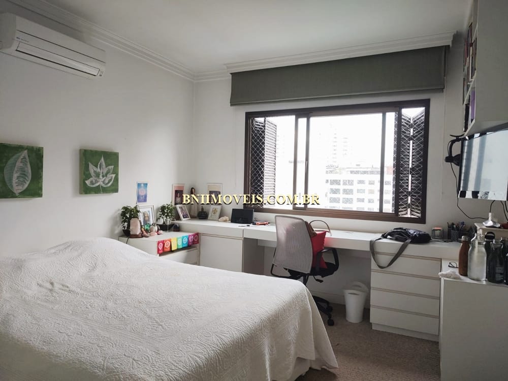 Apartamento para alugar com 4 quartos, 340m² - Foto 23
