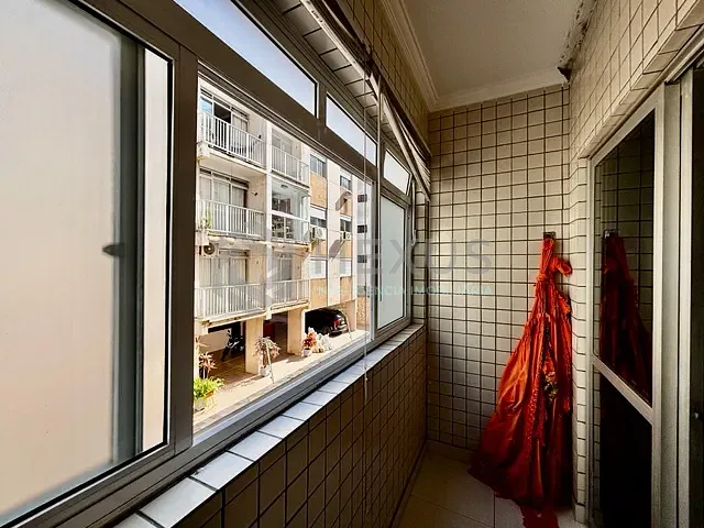 Apartamento 2 quartos e 2 banheiros, à venda, no bairro Jardim Las Palmas em Guarujá
